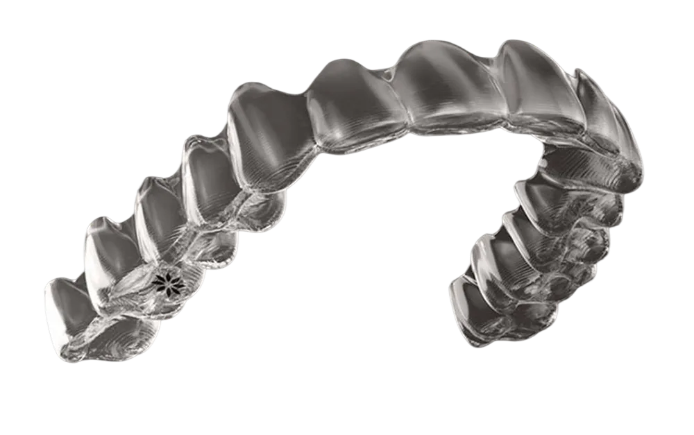 Aligneur orthodontique transparent vu de trois quarts